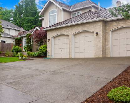 CONCRETE DRIVEWAY BUILDING